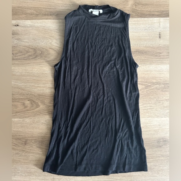 H&M Basic Collection Woman’s Black Sleeveless Tank, Size: XS -USED - Picture 1 of 3